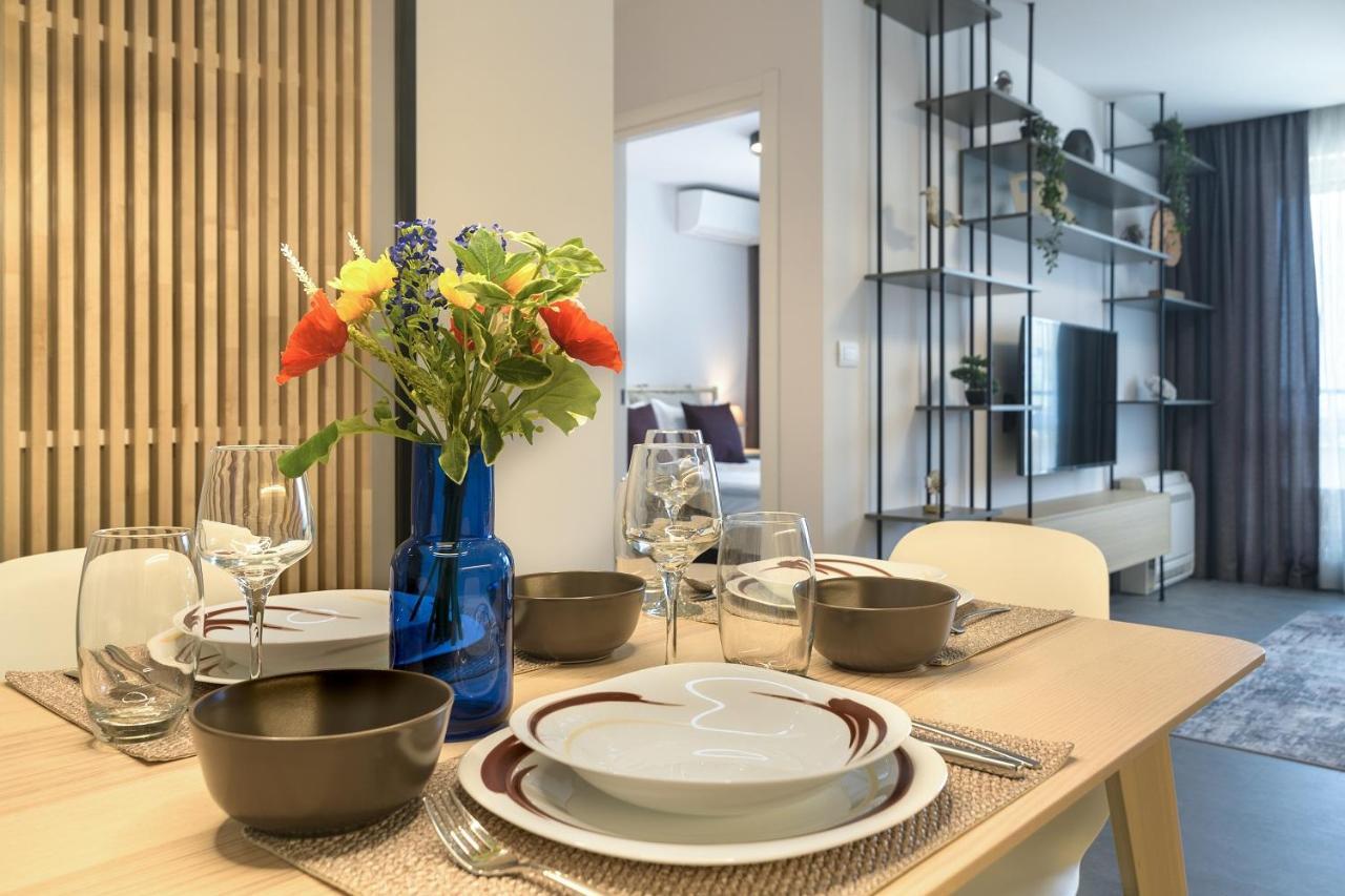 Nobile - Coral Complex With Parking & Pool * Varna