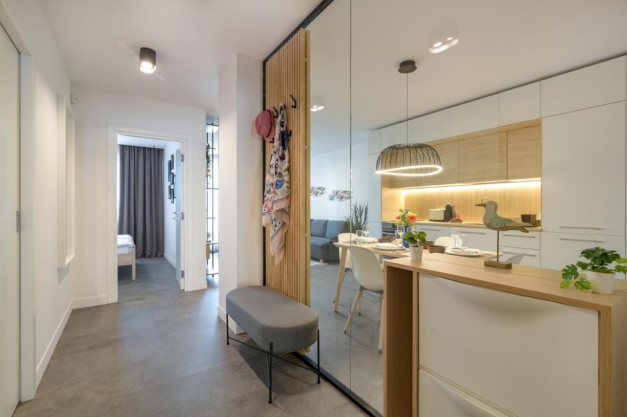 Nobile - Coral Complex With Parking & Pool Apartament